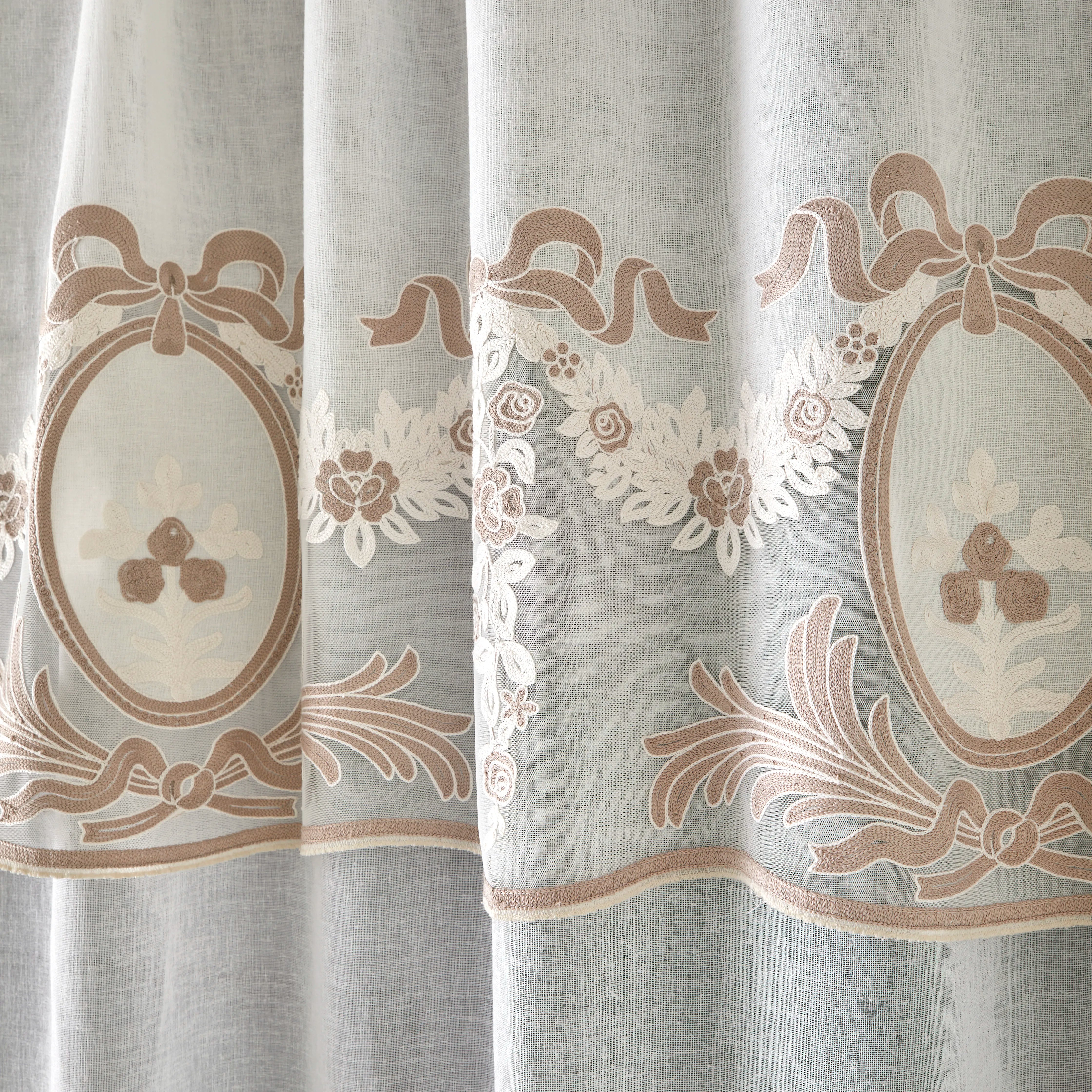 Fleur Nakışlı Mutfak Perdesi