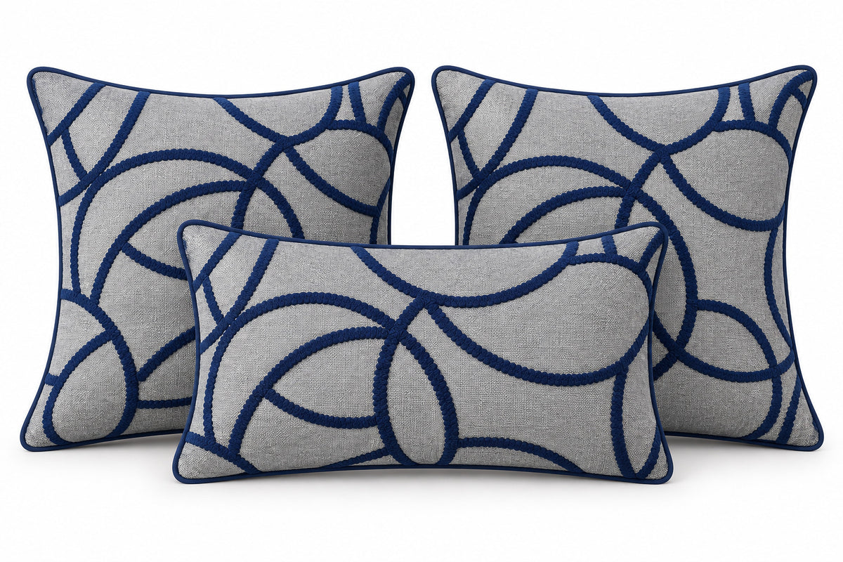 Orbit Gri Lacivert Nakışlı 3'lü Kırlent Seti — 2 adet 43×43 cm ve 1 adet 30×50 cm